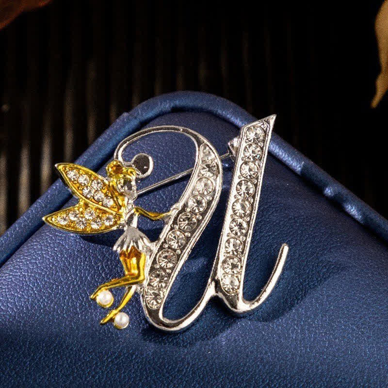 Broche papillon de course en cristal avec lettre initiale 26 de l'alphabet