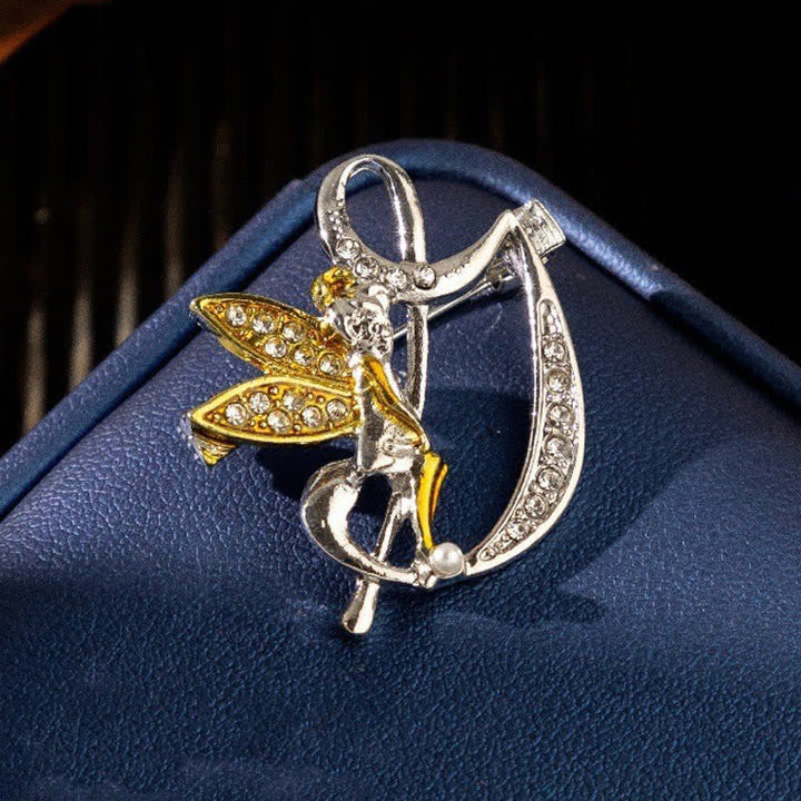 Broche papillon de course en cristal avec lettre initiale 26 de l'alphabet