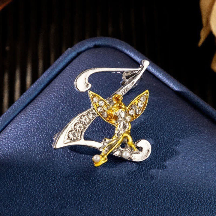 Broche papillon de course en cristal avec lettre initiale 26 de l'alphabet