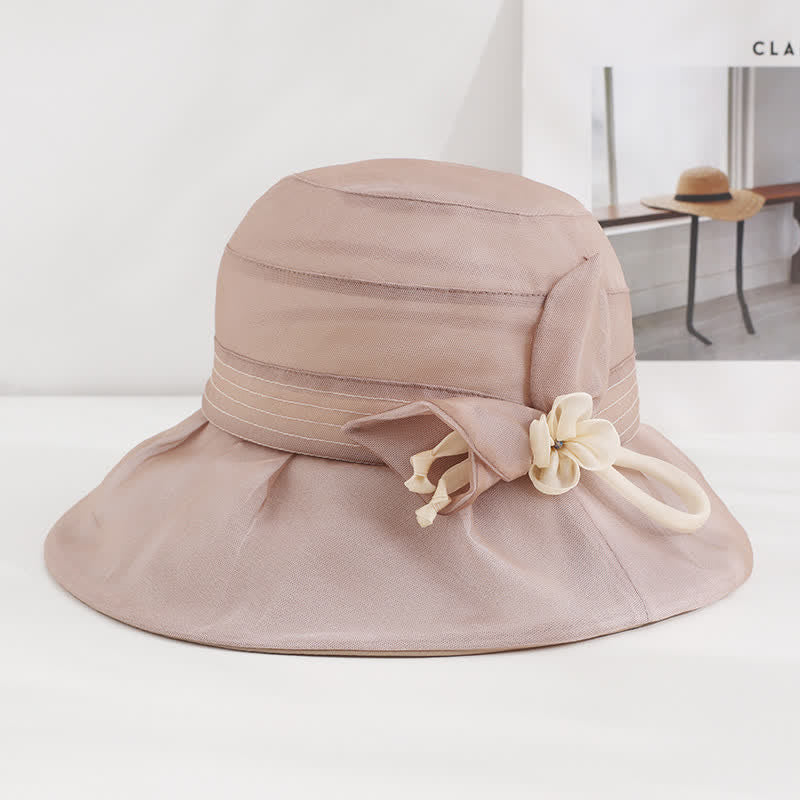 Chapeau d'été large en soie véritable à fleurs décoratives pour femme