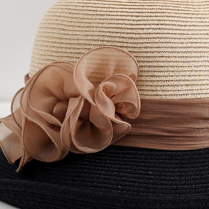 Magnifique chapeau de paille à ruban et fleurs froissées pour femme