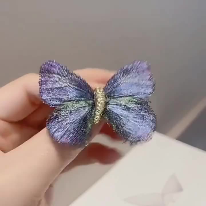 Broche brodée papillon rétro dégradé de couleurs pour femme