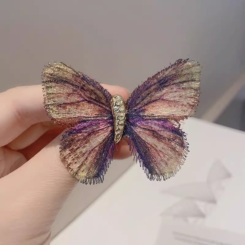 Broche brodée papillon rétro dégradé de couleurs pour femme