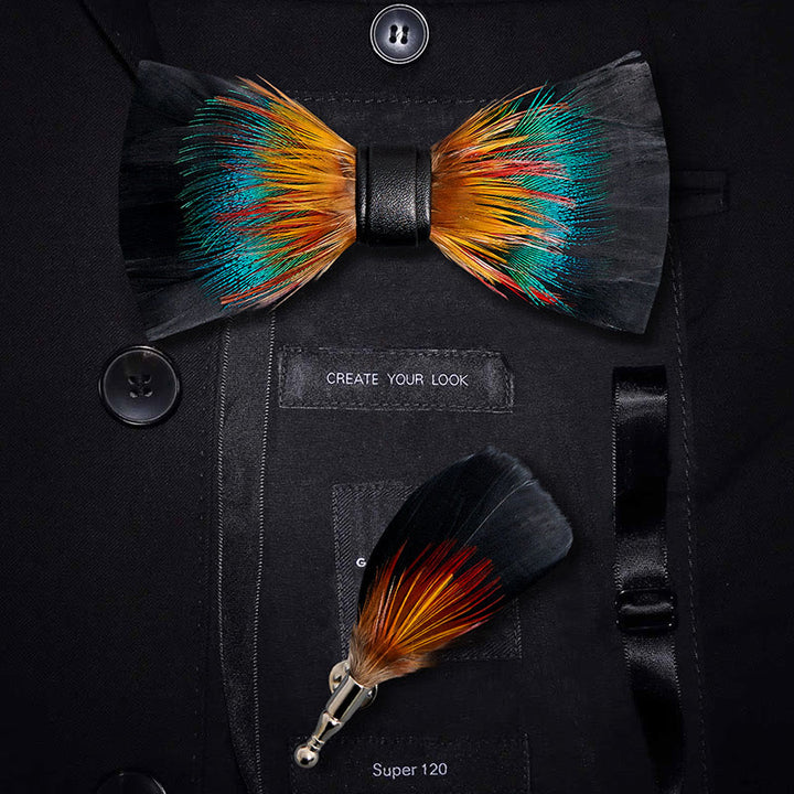 Nœud papillon à plumes noires et multicolores pour enfant avec épingle à revers