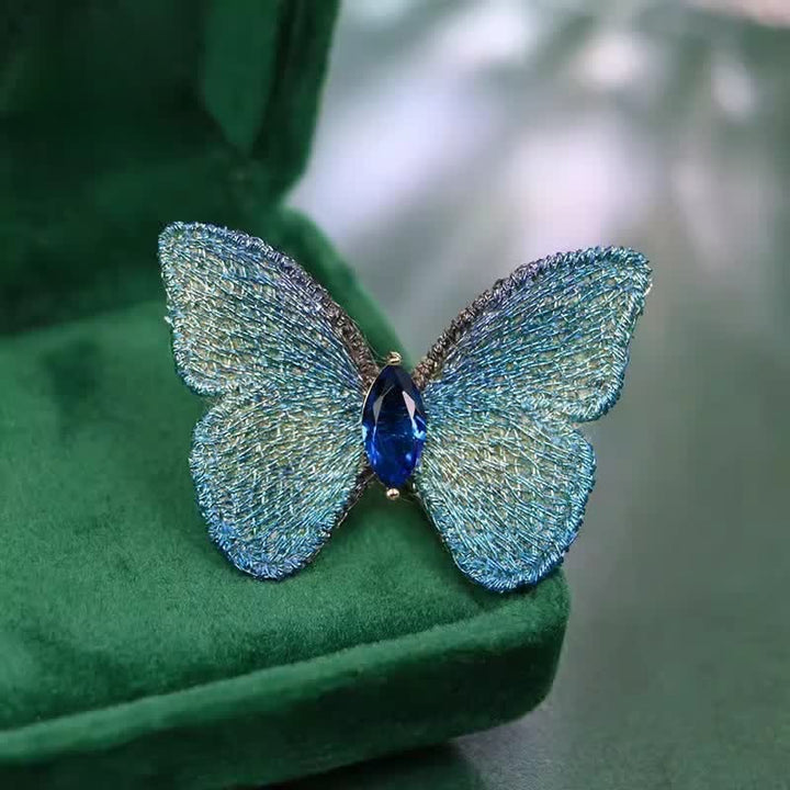 Broche papillon en cristal brodée à la main pour femme