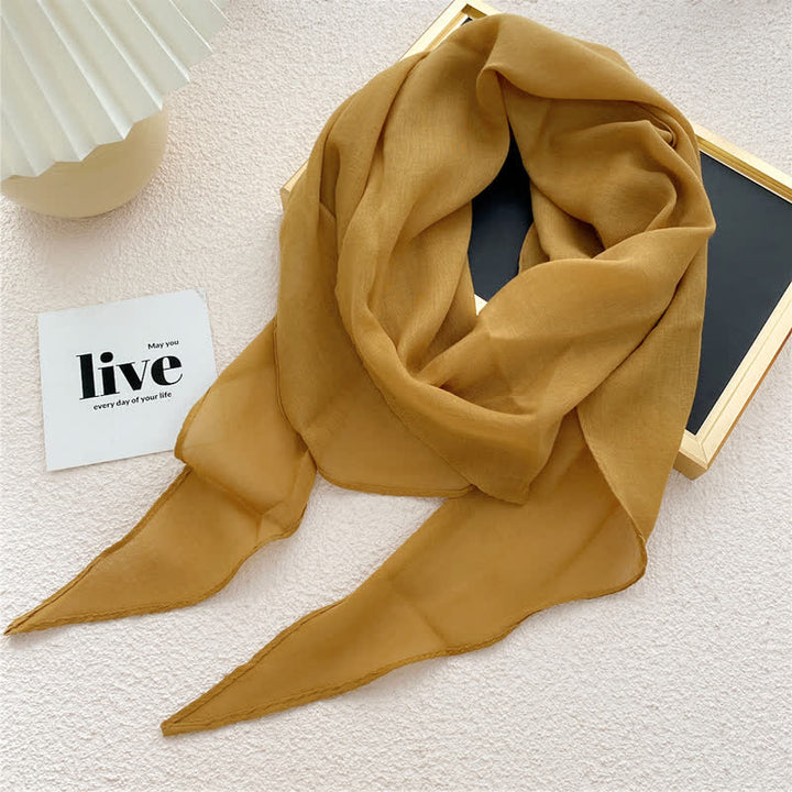 Écharpe triangulaire fine de couleur unie pour femme