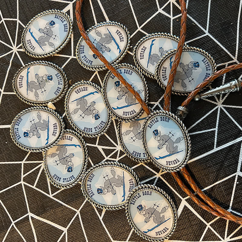 Cravate bolo en cuir marron avec photo personnalisée amusante