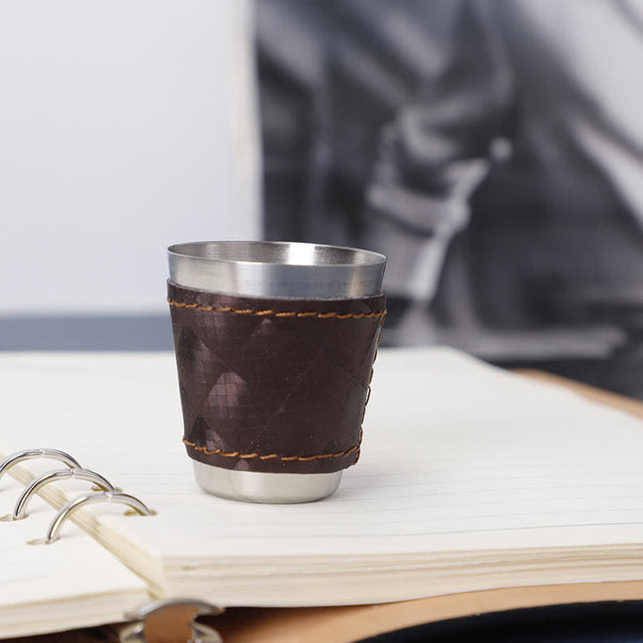 Coffret cadeau 5 pièces en cuir marron avec décapsuleur, petite carafe et flacon de 237 ml