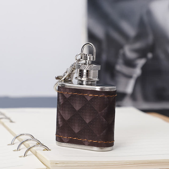 Coffret cadeau 5 pièces en cuir marron avec décapsuleur, petite carafe et flacon de 237 ml
