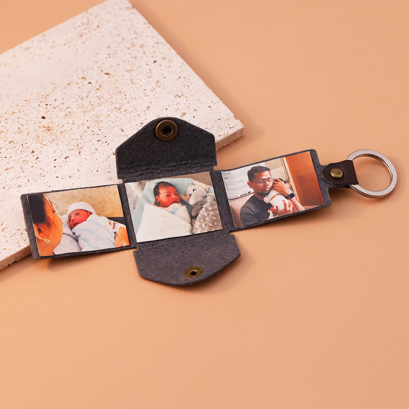 Porte-clés en cuir marron personnalisé avec 3 photos et texte gravé