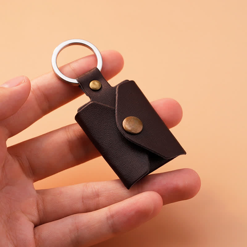 Porte-clés en cuir marron personnalisé avec 3 photos et texte gravé