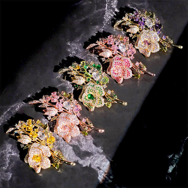 Broche en zircon pour femme avec bouquet de roses