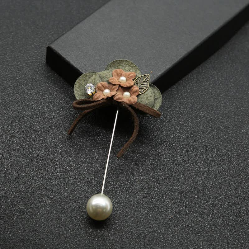 Broche en tissu à fleurs vert foncé, design original pour mariage