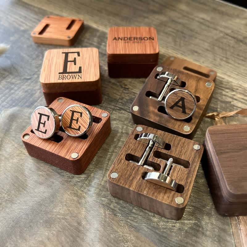 1 paire de boutons de manchette classiques en bois avec nom personnalisé et boîte - image 0