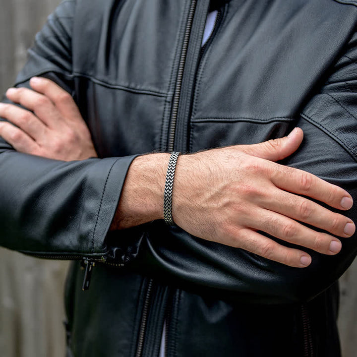 Bracelet en acier inoxydable avec nom personnalisé et chaîne en queue de renard