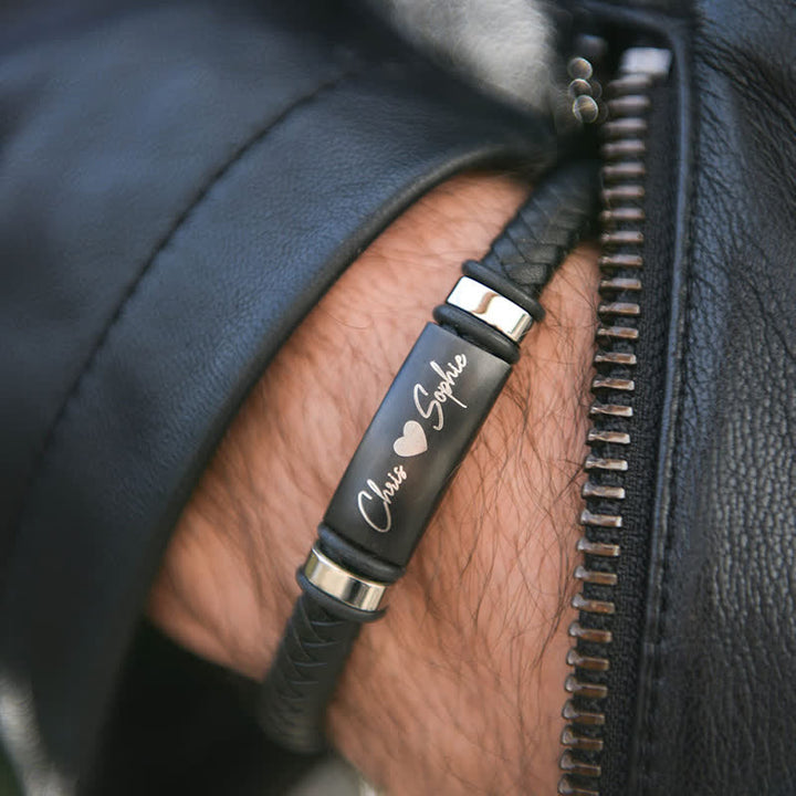 Idée cadeau anniversaire : bracelet en cuir PU avec nom personnalisé