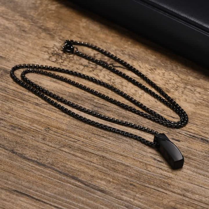 Collier pendentif torsadé chic avec nom personnalisé