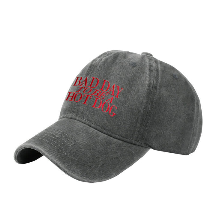 Casquette de baseball ajustable brodée « Bad Day To Be a Hot Dog »