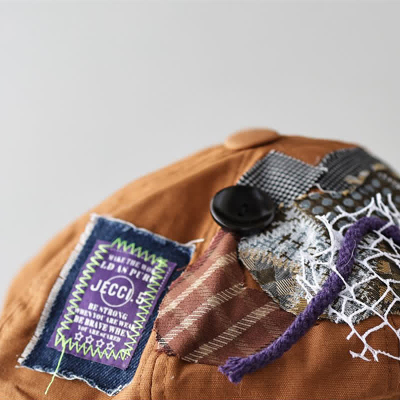Béret à boutons en tissu patchwork de style urbain caramel