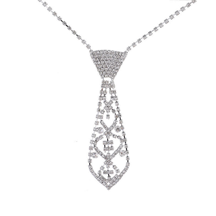 Collier cravate créatif en cristal et strass pour fête