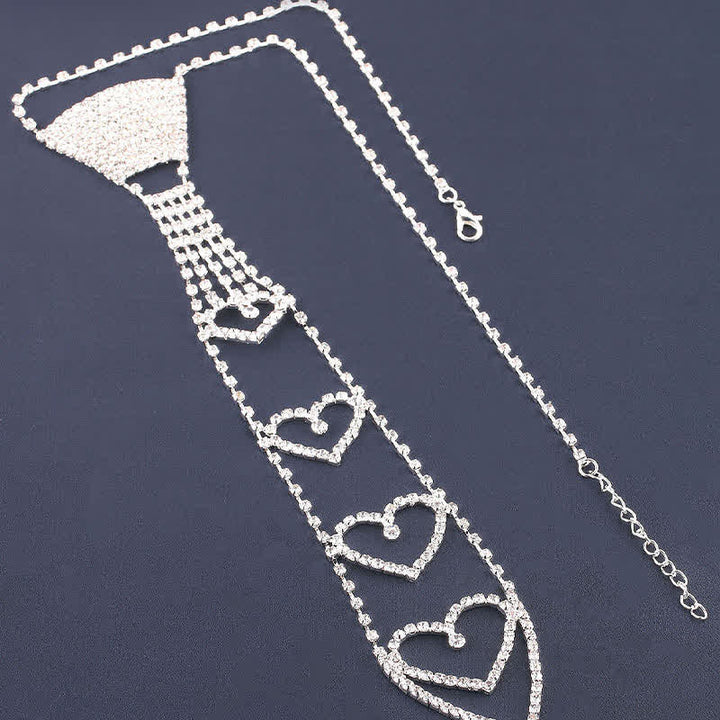Collier cravate créatif de luxe en strass en forme de cœur