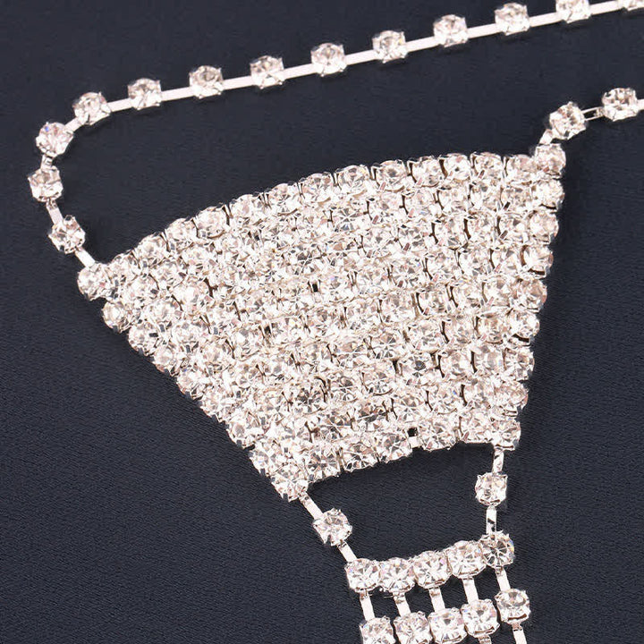 Collier cravate créatif de luxe en strass en forme de cœur