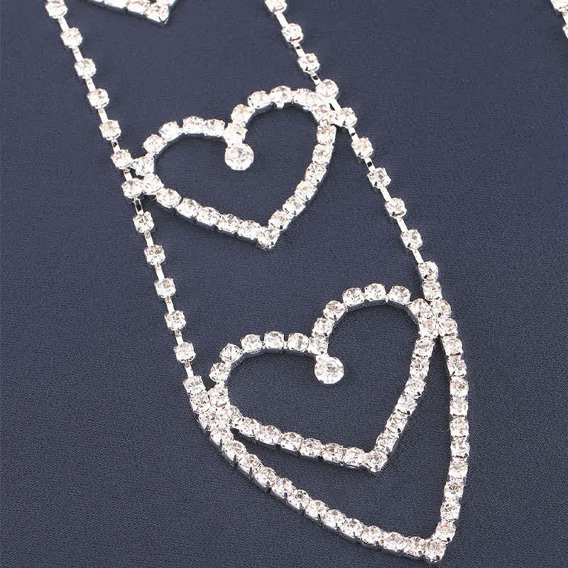 Collier cravate créatif de luxe en strass en forme de cœur