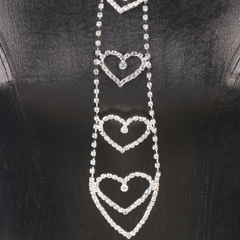 Collier cravate créatif de luxe en strass en forme de cœur