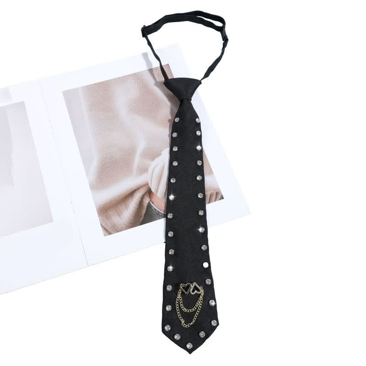 Cravate pré-nouée créative ornée de strass noirs