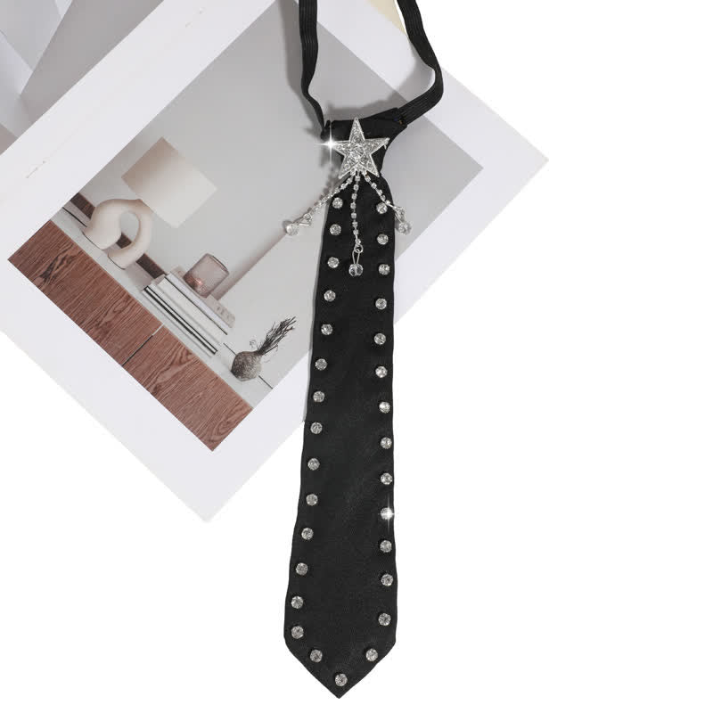 Cravate pré-nouée créative ornée de strass noirs
