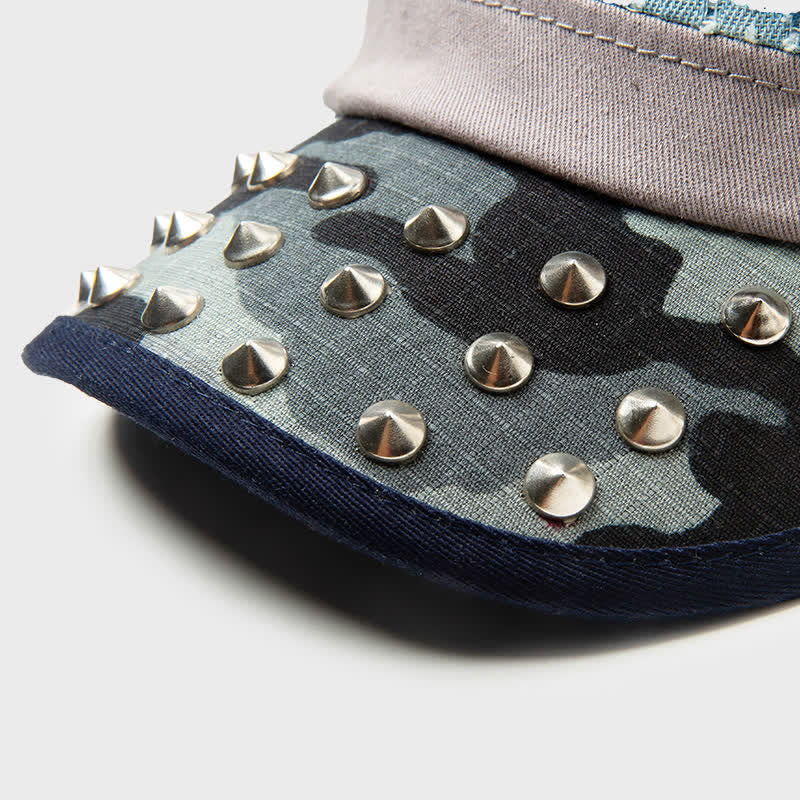 Béret en coton bleu à rivets en forme de pointe