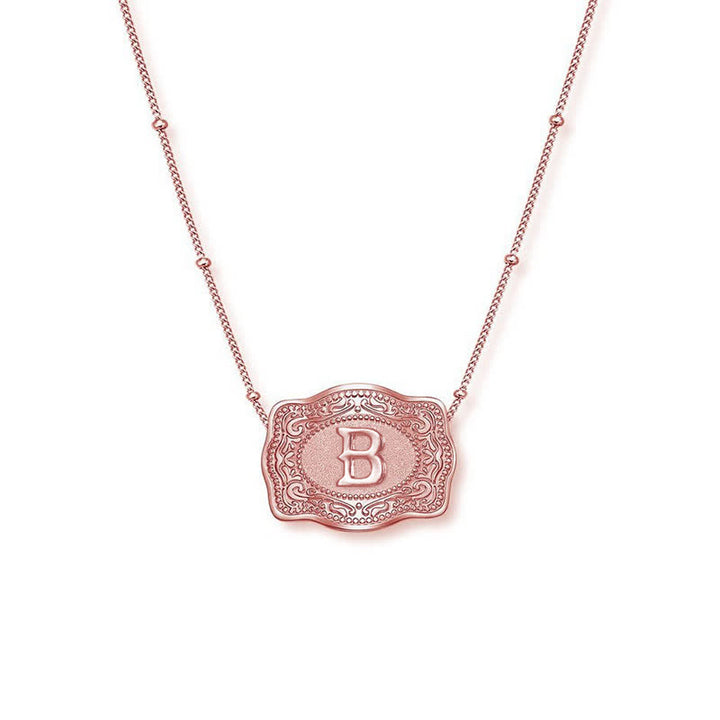 Collier mini lettre initiale en relief en or rose