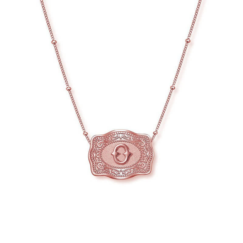 Collier mini lettre initiale en relief en or rose
