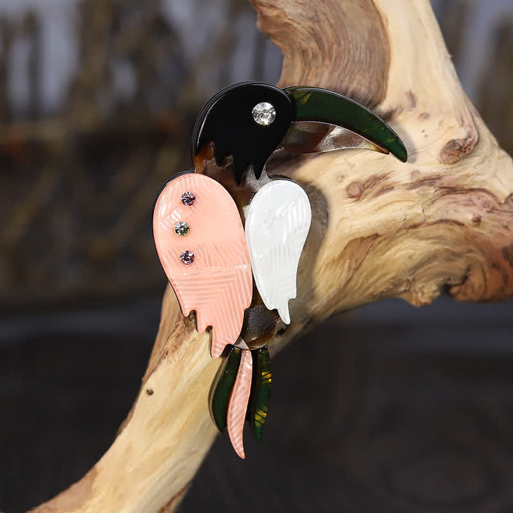 Broche en acrylique faite à la main en forme d'oiseau pic de dessin animé - image 3