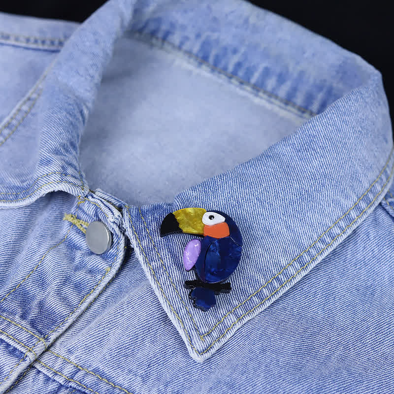 Broche en acrylique faite à la main, motif oiseau à gros bec - image 5