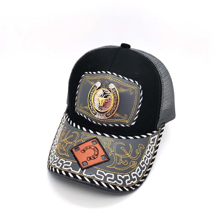 Casquette de camion en maille grise avec fer à cheval 3D doré et décoration ethnique mexicaine (prévente) - Taureau - Réglable (environ 22"-23 5/8") - image 3