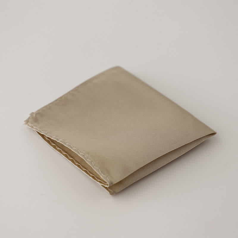 Pochette de costume simple et unie pour homme, idéale pour un mariage - Tanné - image 37