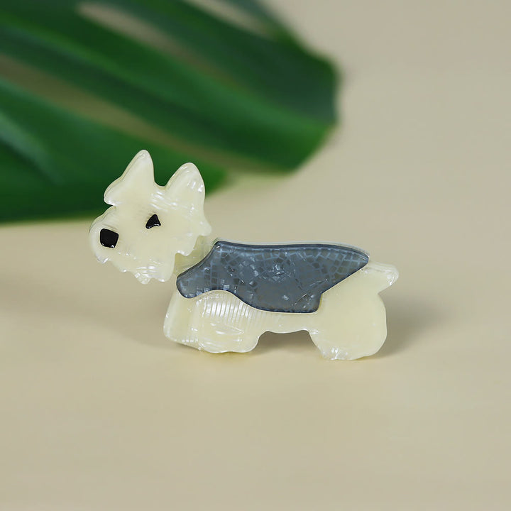 Broche en acrylique faite à la main en forme de chien Schnauzer mignon et tendance - bleu et blanc - image 1