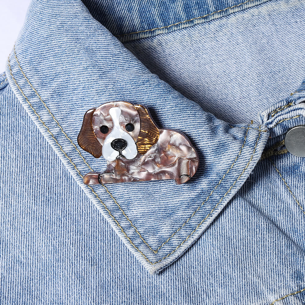 Broche en acrylique faite à la main en forme de petit chien mignon - image 2