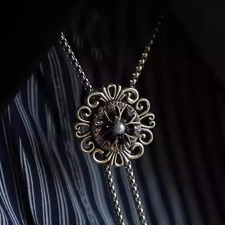 Cravate bolo ronde exquise en dentelle imitation perle avec pendentif - image 1