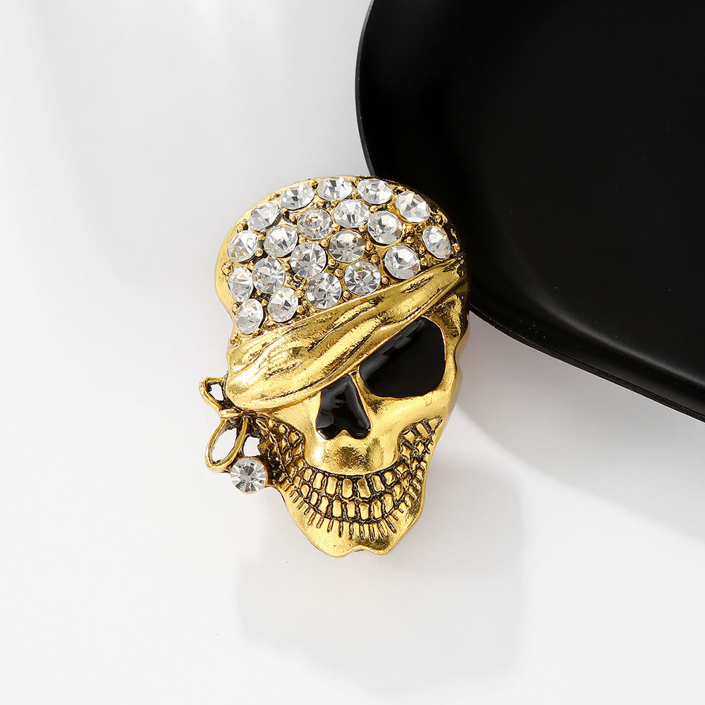Broche crâne de pirate en diamant pour Halloween - Doré - image 3