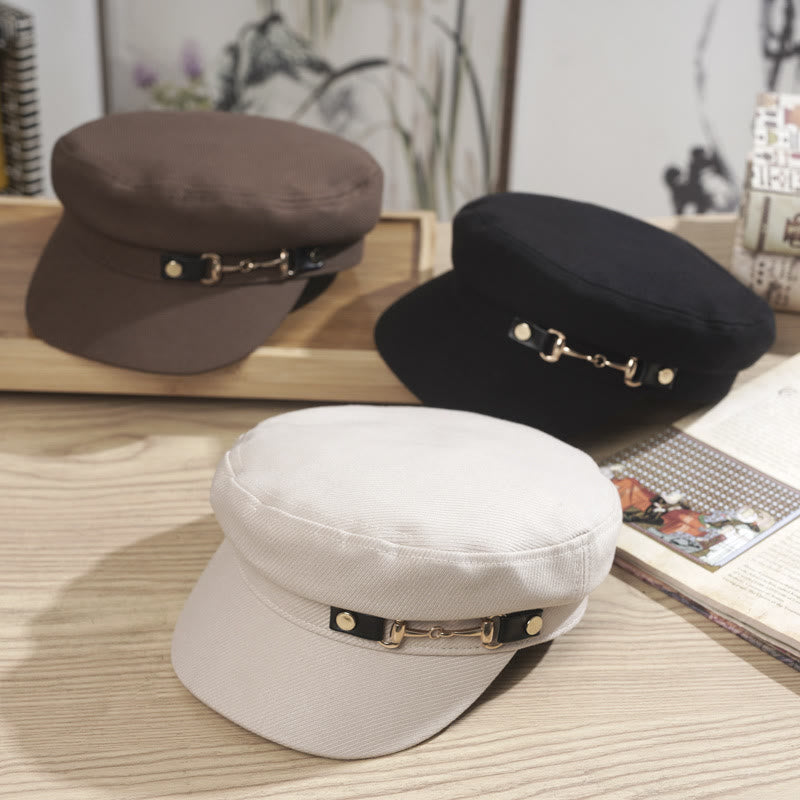 Béret d'hiver à dessus plat pour femme avec boucle à bord - image 1