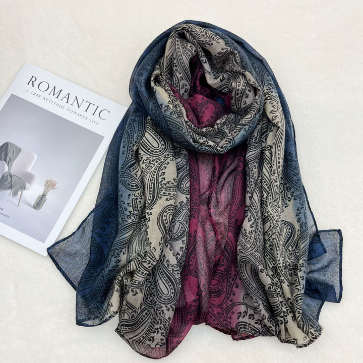 Écharpe châle tendance pour femme avec protection solaire et blocs de couleurs - Rouge et bleu marine - image 5