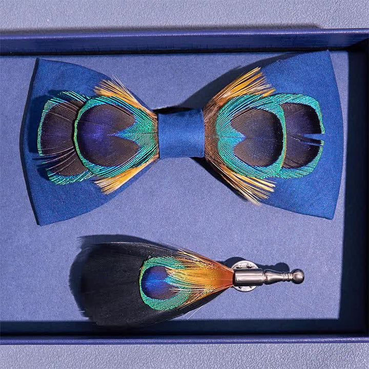 Nœud papillon bleu marine en plumes de paon à gros yeux - image 3