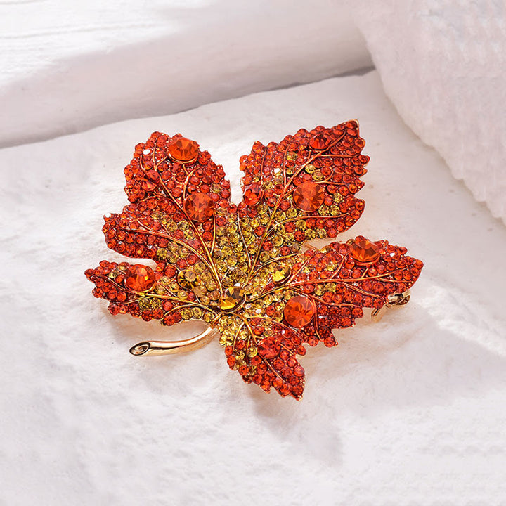 Accessoire de broche en cristal exquis en forme de feuille d'érable - image 3