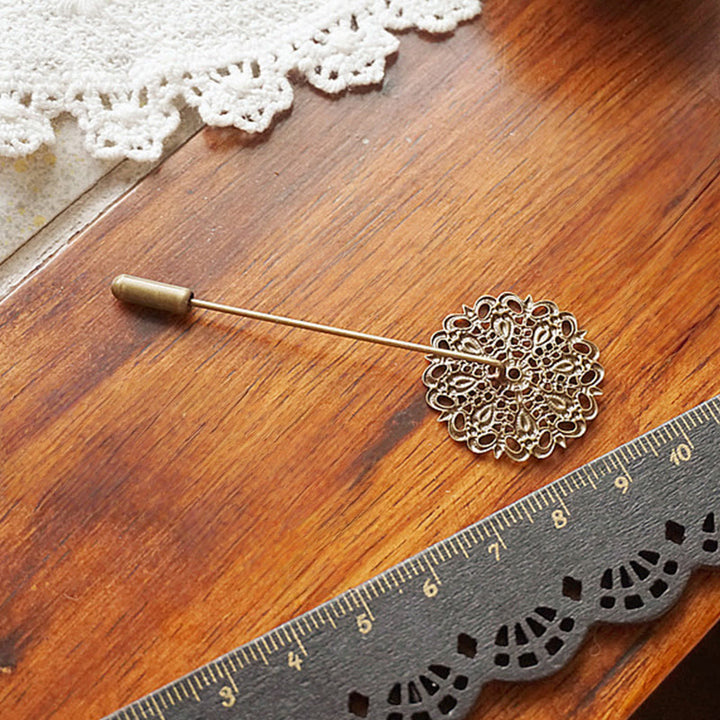 Broche créative en forme de pomme de pin imitation forêt faite à la main - image 3