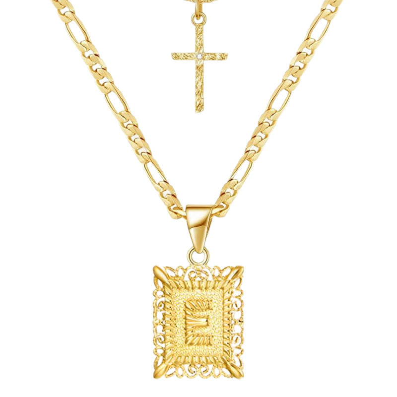 Collier double chaîne creux doré avec lettres carrées et croix - E - image 7