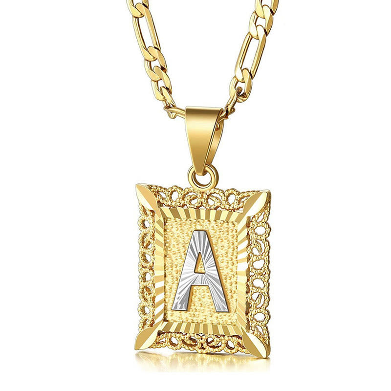 Collier doré exquis avec lettres creuses carrées - image 0