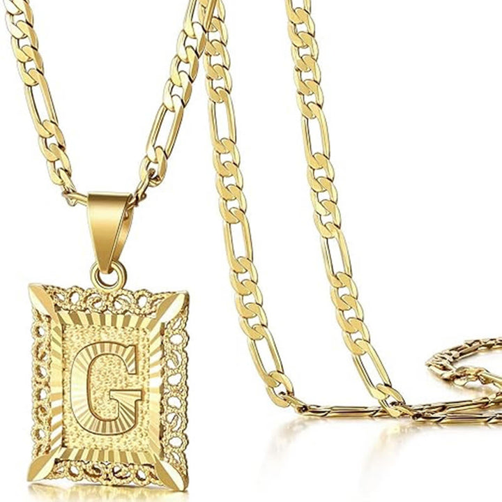 Collier doré exquis avec lettres creuses carrées - G - image 10