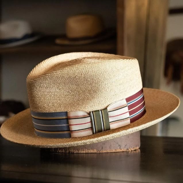 Chapeau de cowboy tissé pour homme avec nœud à rayures colorées - image 0